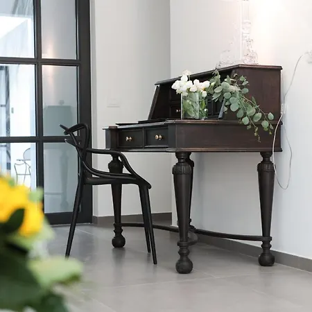 Ntartei Bed & Breakfast Matino